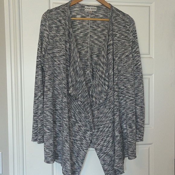 Knox Rose Waterfall Sweater - Picture 7 of 10